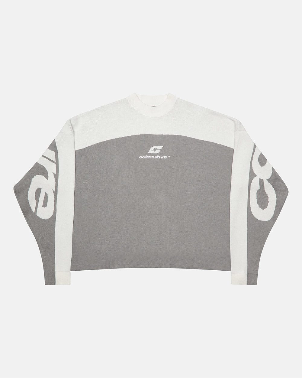 CURVED KNIT GREY & WHITE