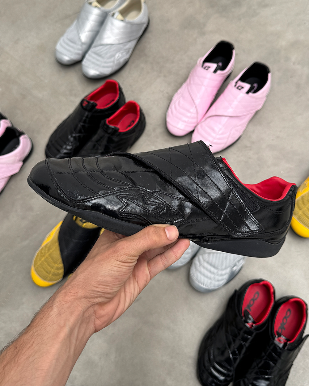 COLD HOOK SNEAKER BLACK