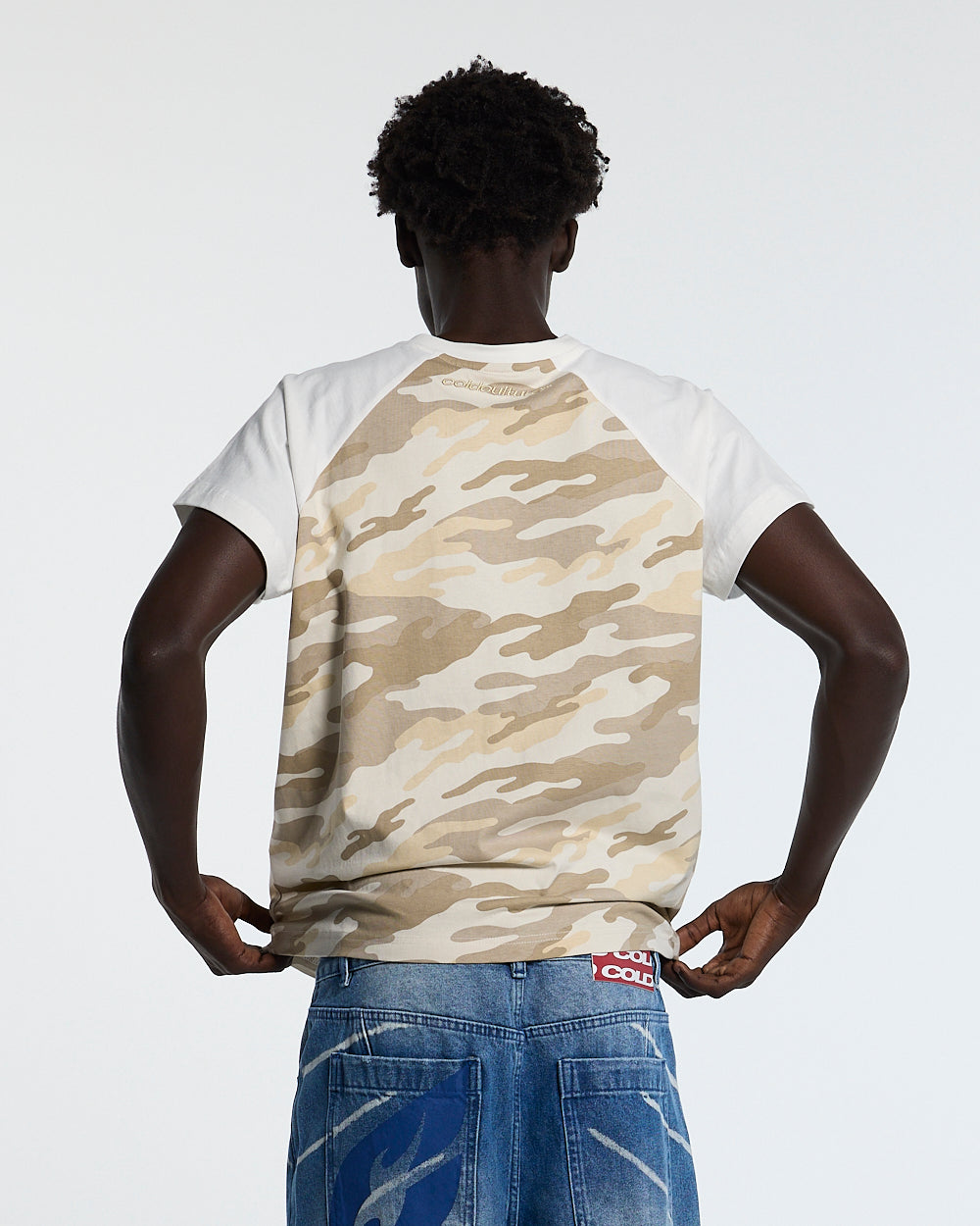 UNIT 05 TEE CAMO