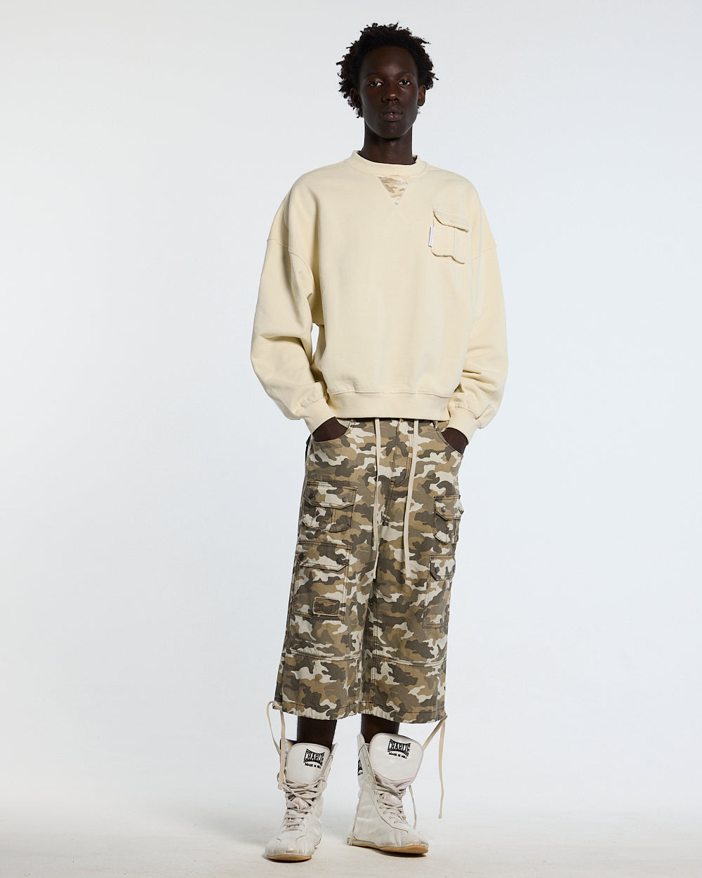 AUTHORITY CAMO CREWNECK CREAM