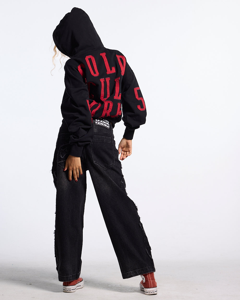 OVERTAKE HOODIE BLACK