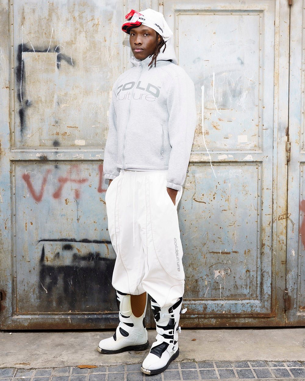 UNDERWATER ZIP HOODIE GREY