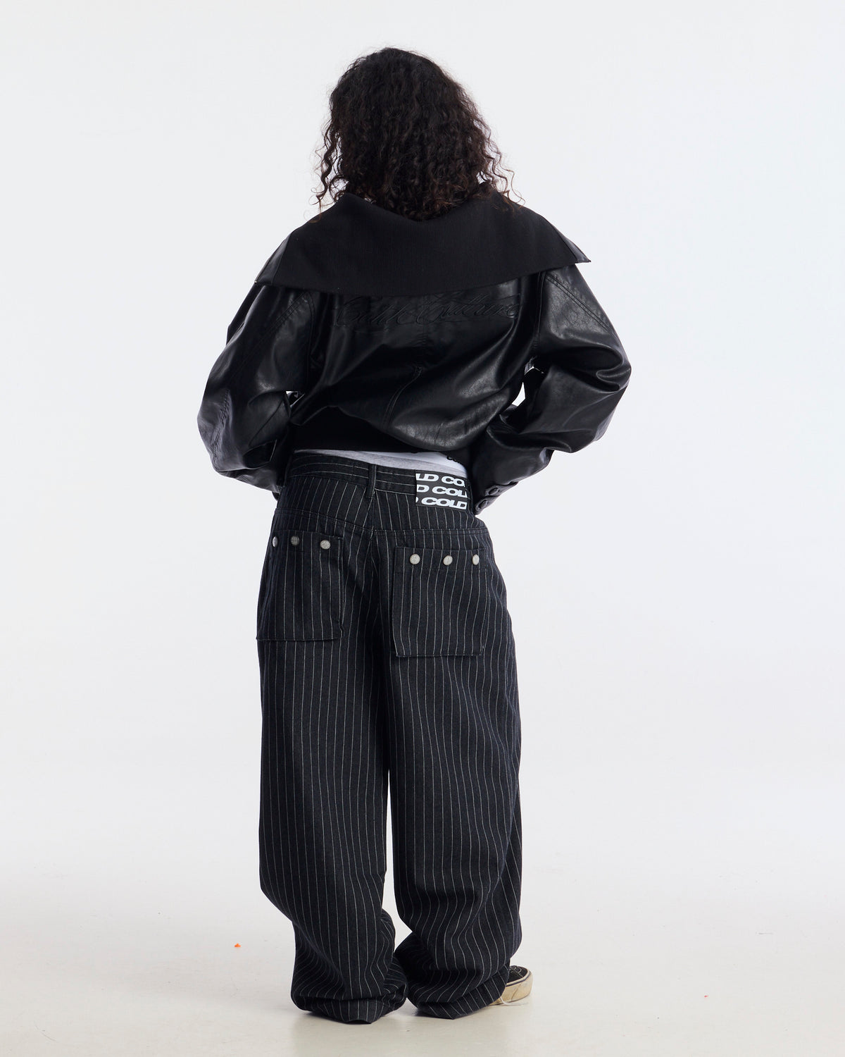 BUNKER BOMBER BLACK