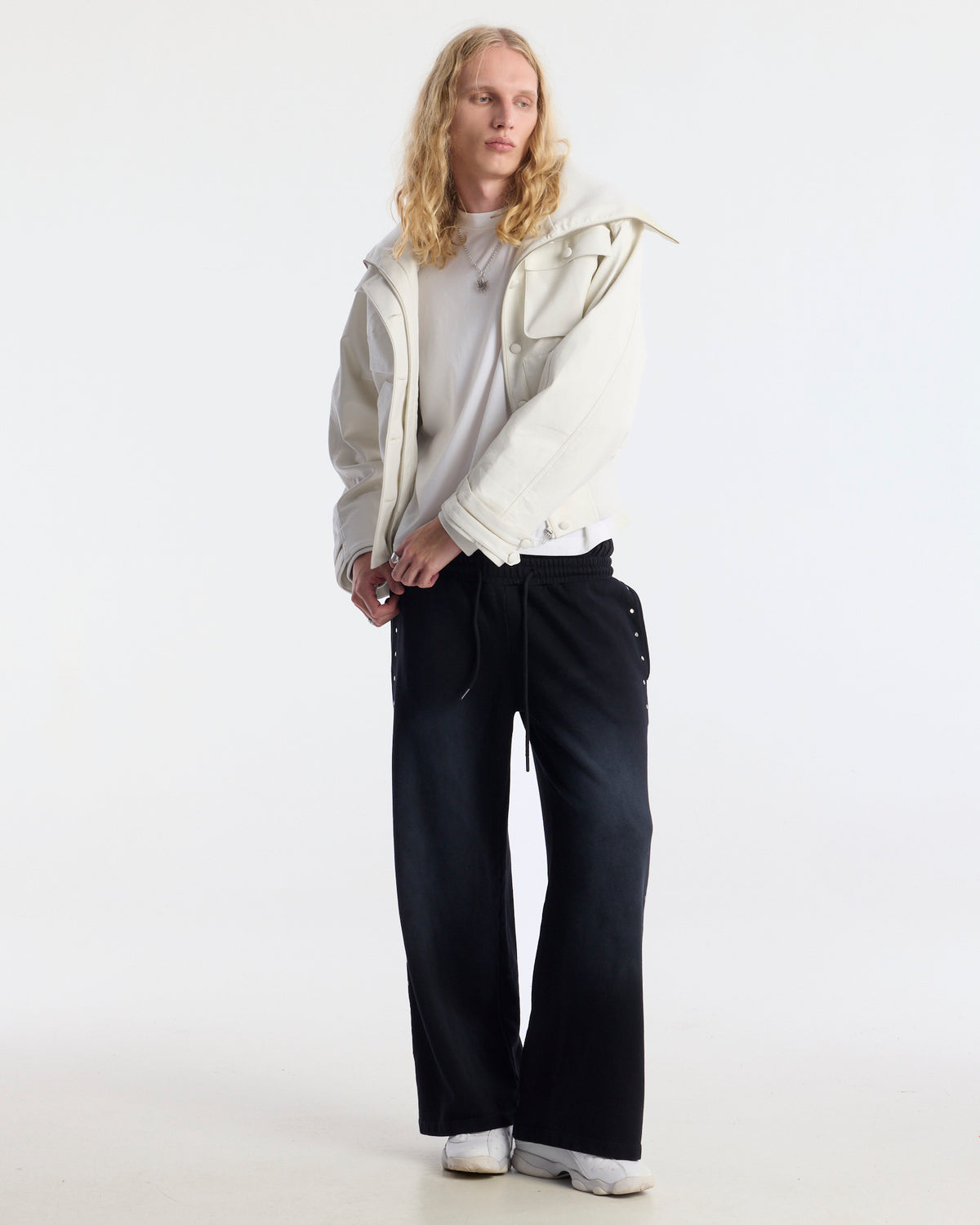 BUNKER BOMBER OFF-WHITE