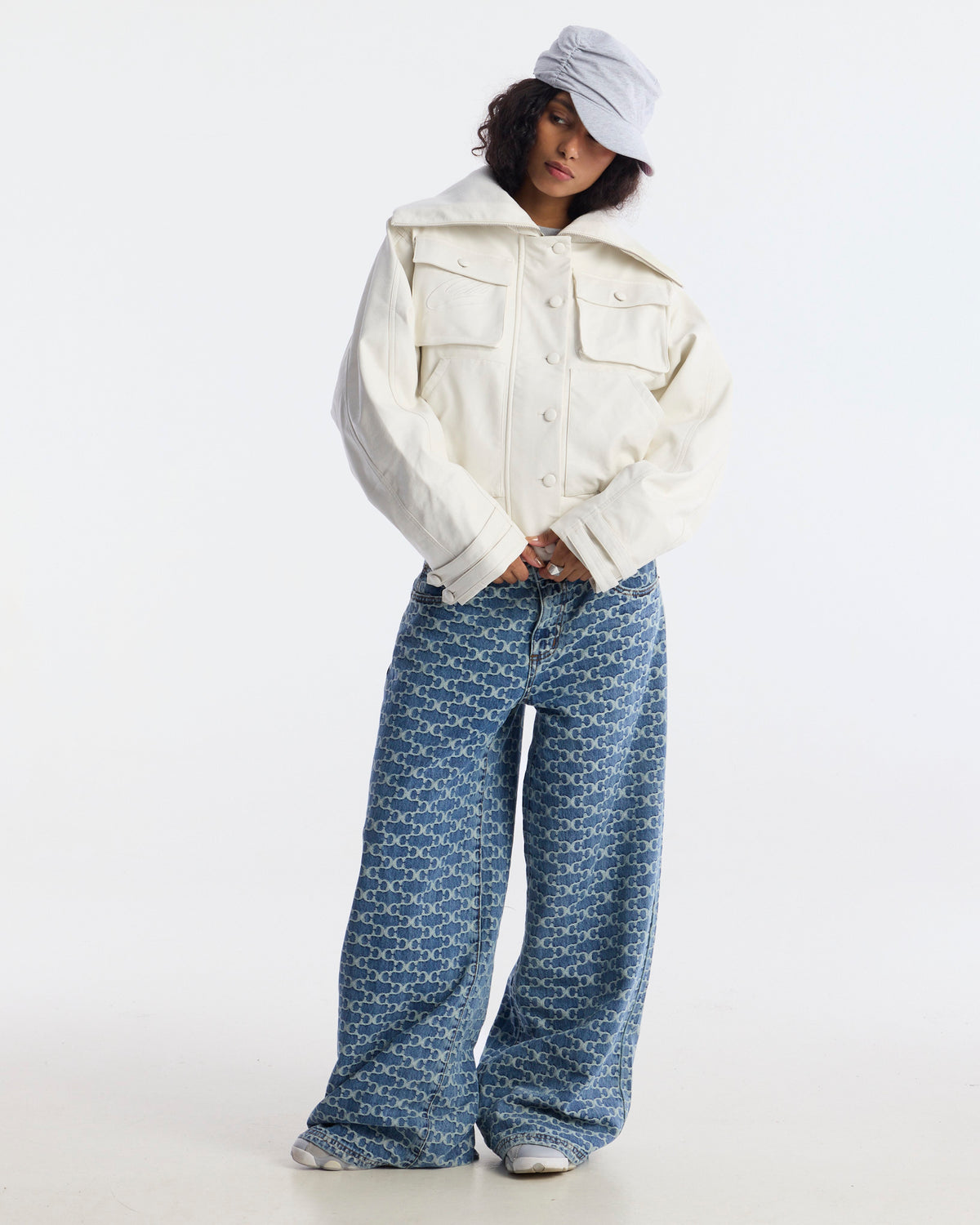 BUNKER BOMBER OFF-WHITE