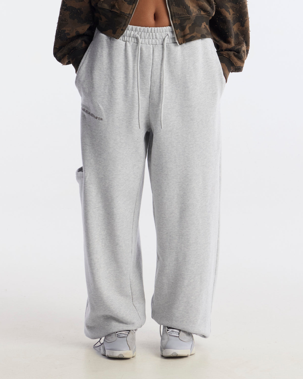 DISTRESS SWEATPANTS HEATHER GREY