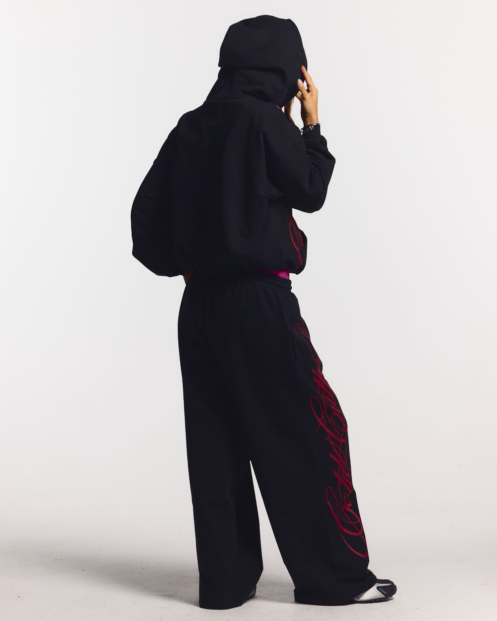 SCRIPT SWEATPANTS BLACK