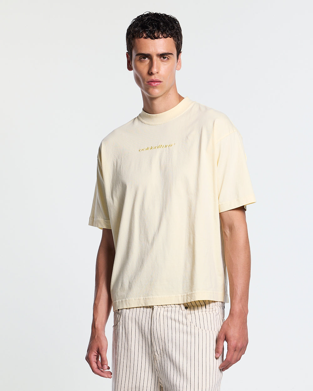 DISTRESS CURVED TEE YELLOW