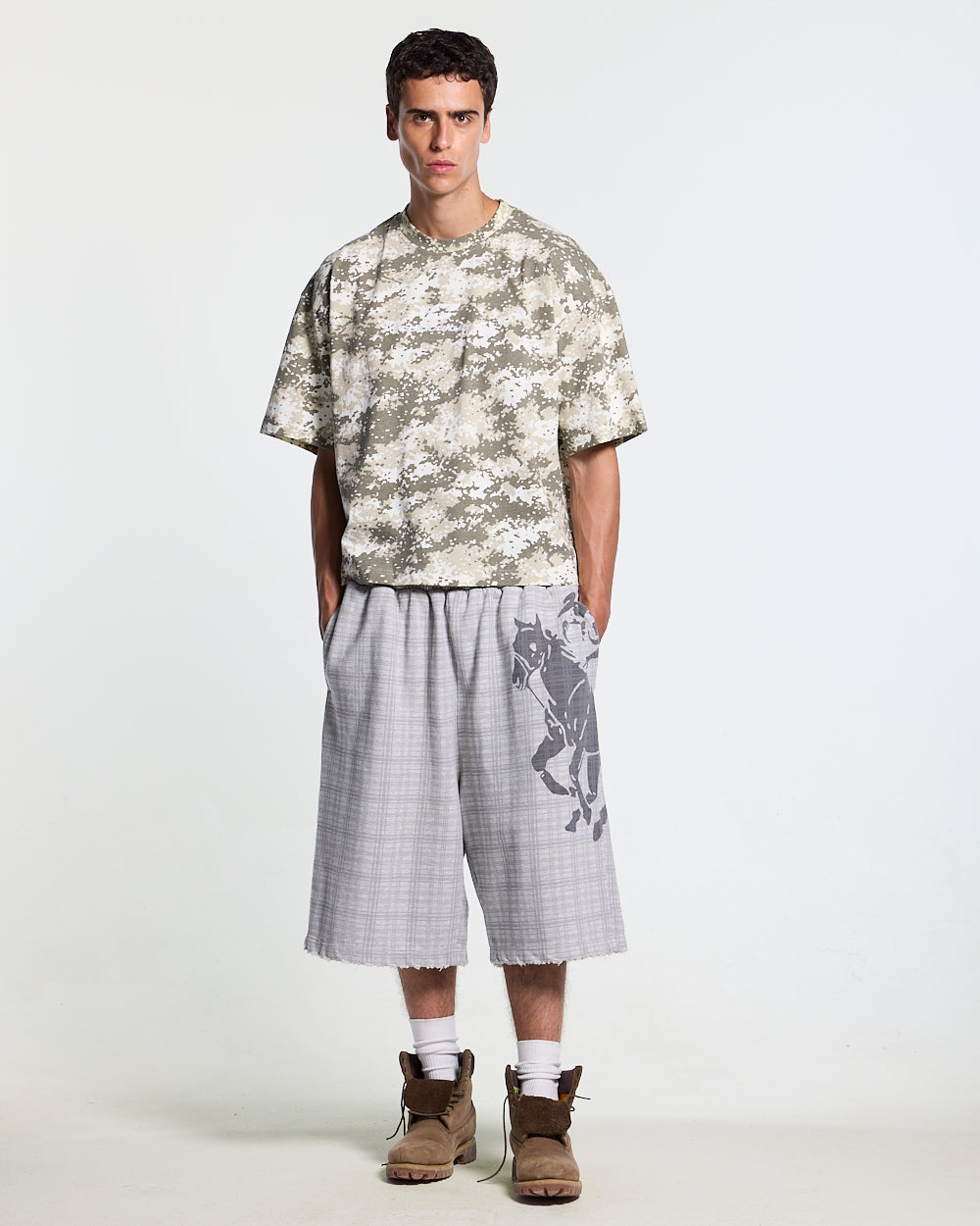 GROUND CURVED TEE GREEN