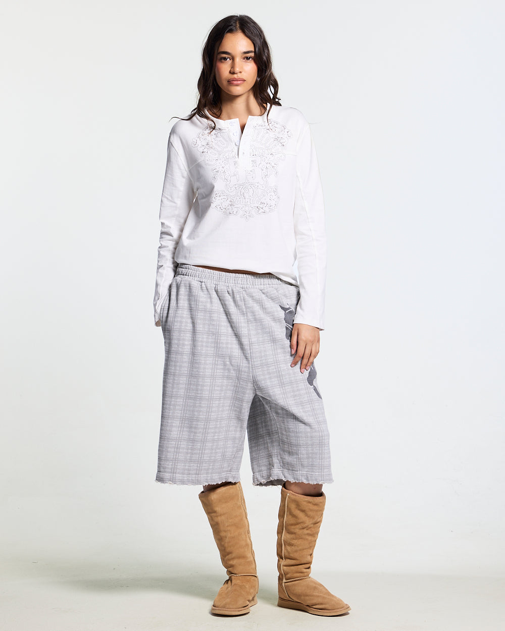 NOVEL SHORT SWEATPANTS GREY