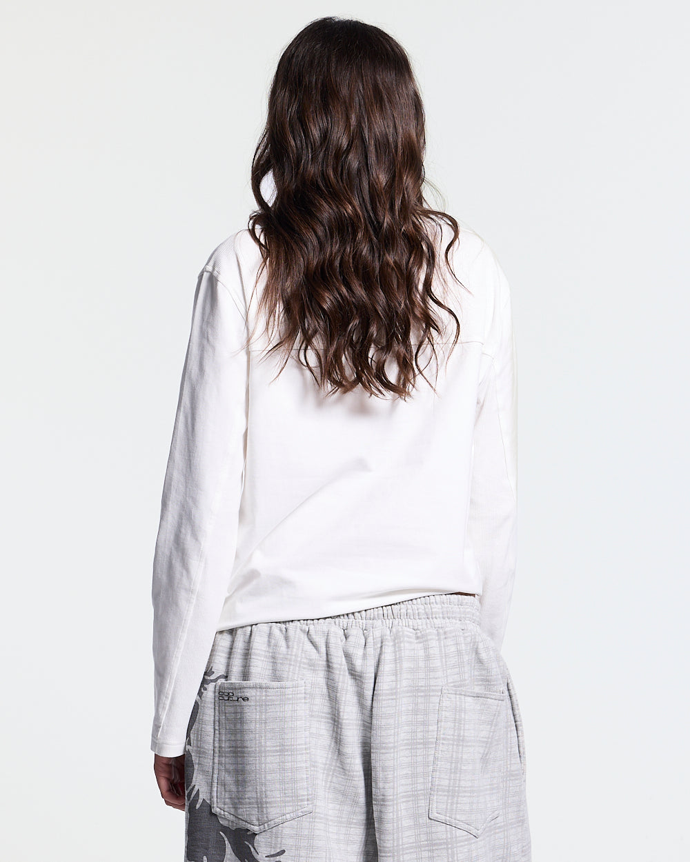 IDENTITY LONGSLEEVE WHITE