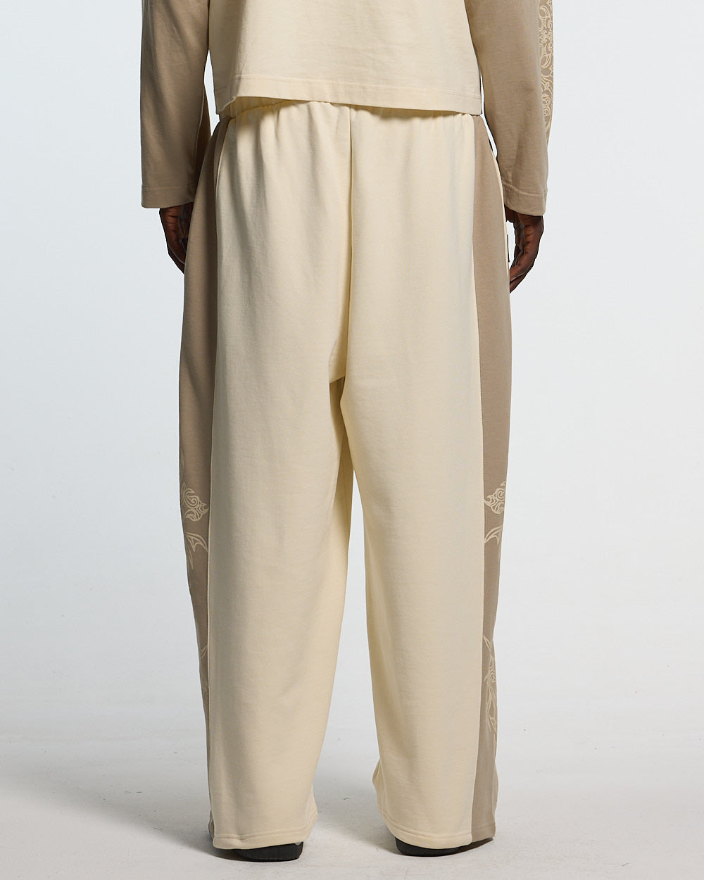 TRIBAL SWEATPANTS GREY & OFF WHITE
