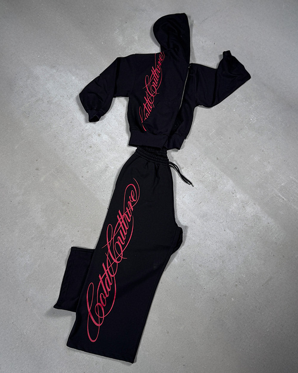 SCRIPT ZIP HOODIE BLACK