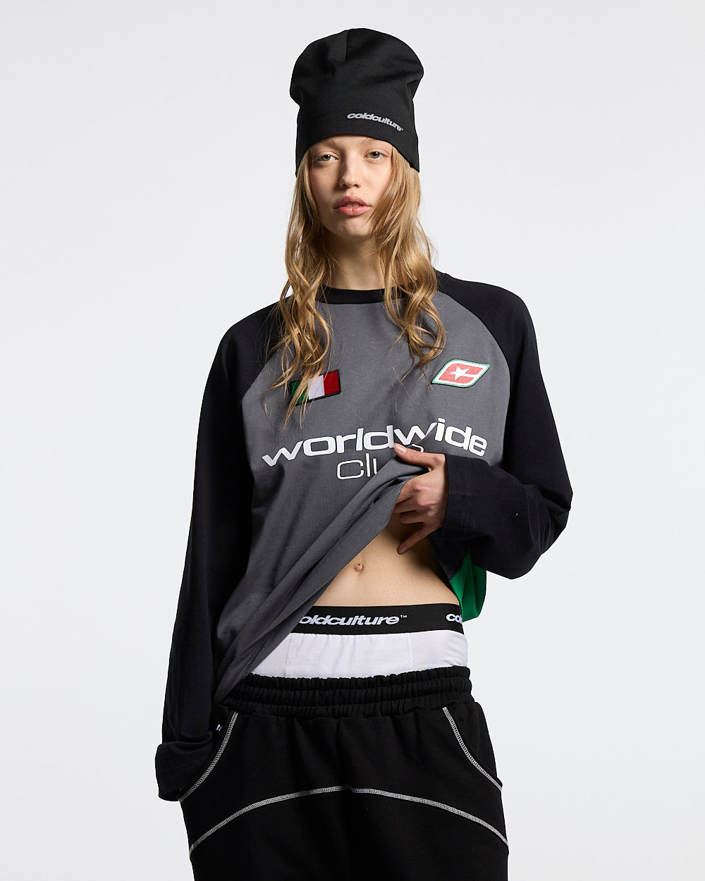 TRICOLORE LONGSLEEVE BLACK