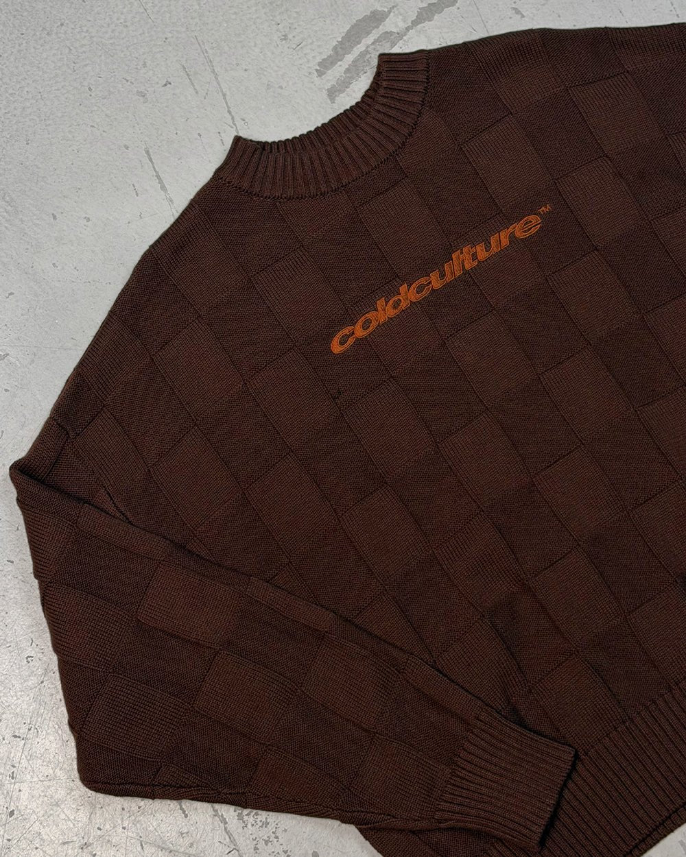 CHECKMATE KNITWEAR BROWN - Cold Culture