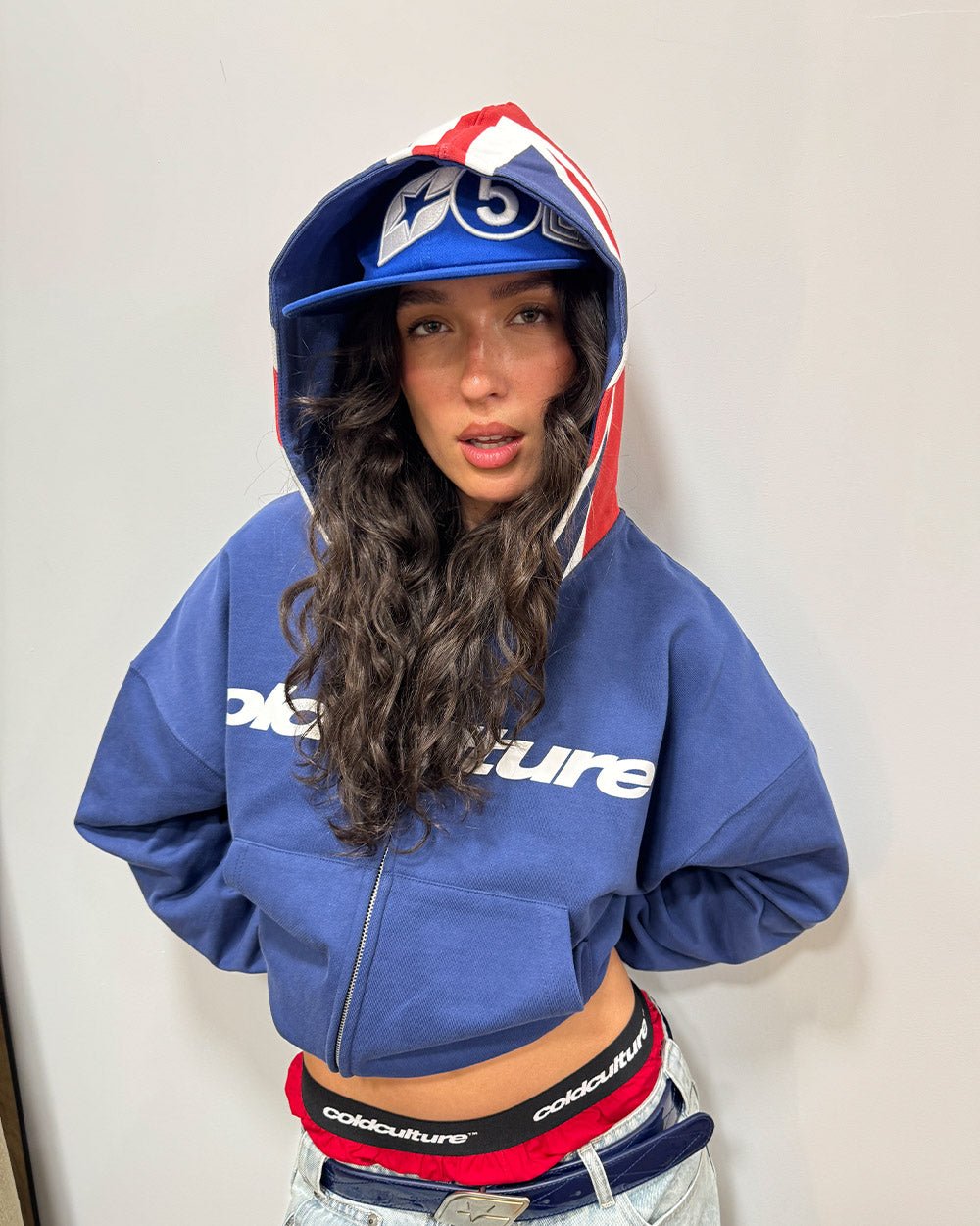 CHEERS ZIPPER INTENSE BLUE - Cold Culture