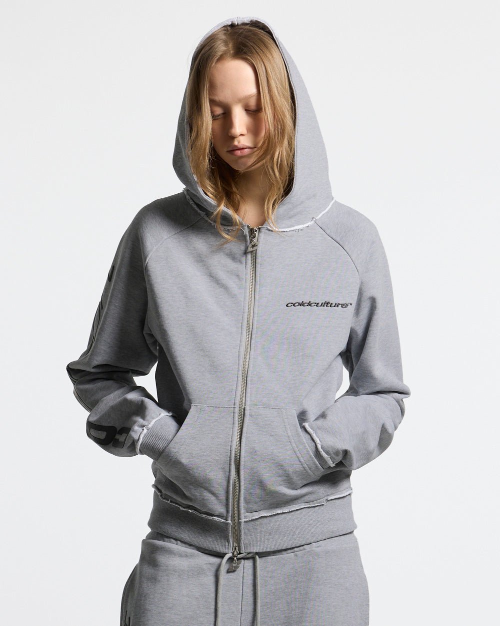 COLD SPORT ZIP HOODIE GREY - #woman