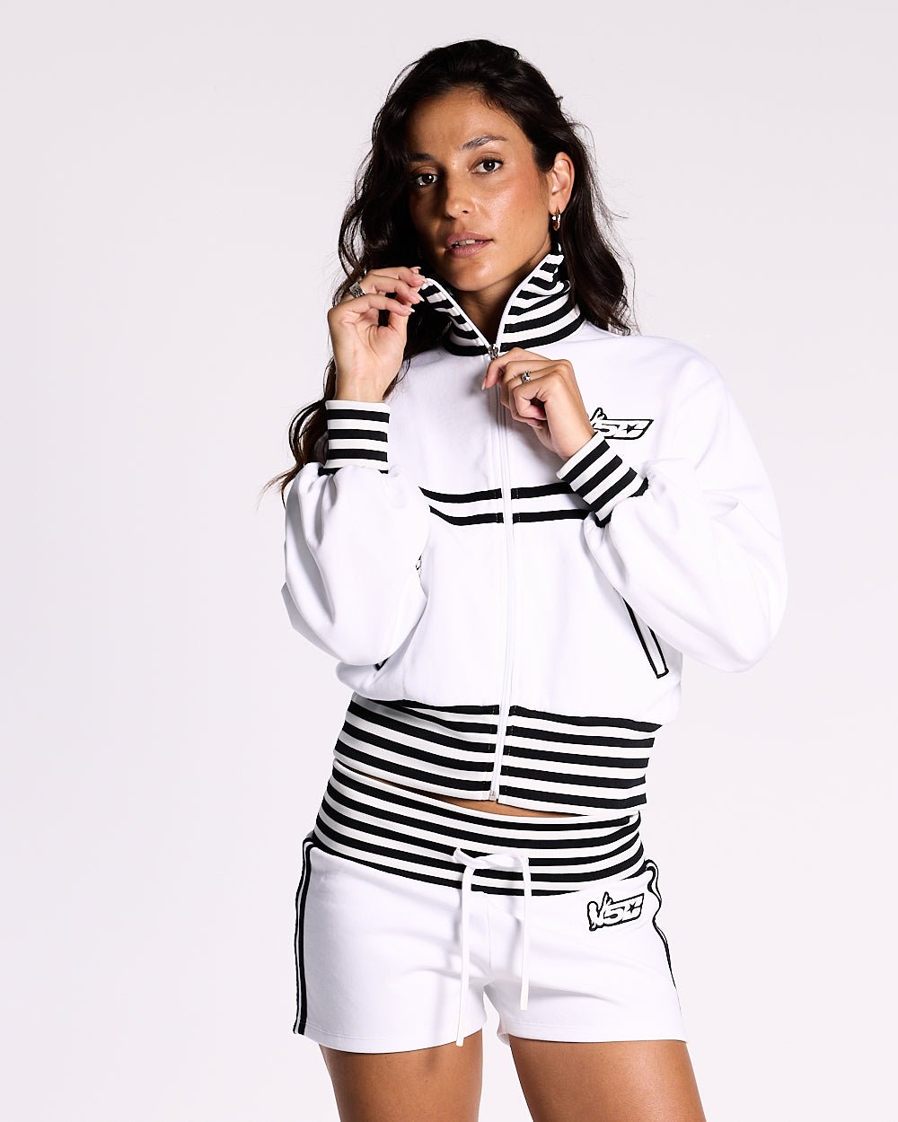 COURT JACKET WHITE AND BLACK - COLD CULTURE