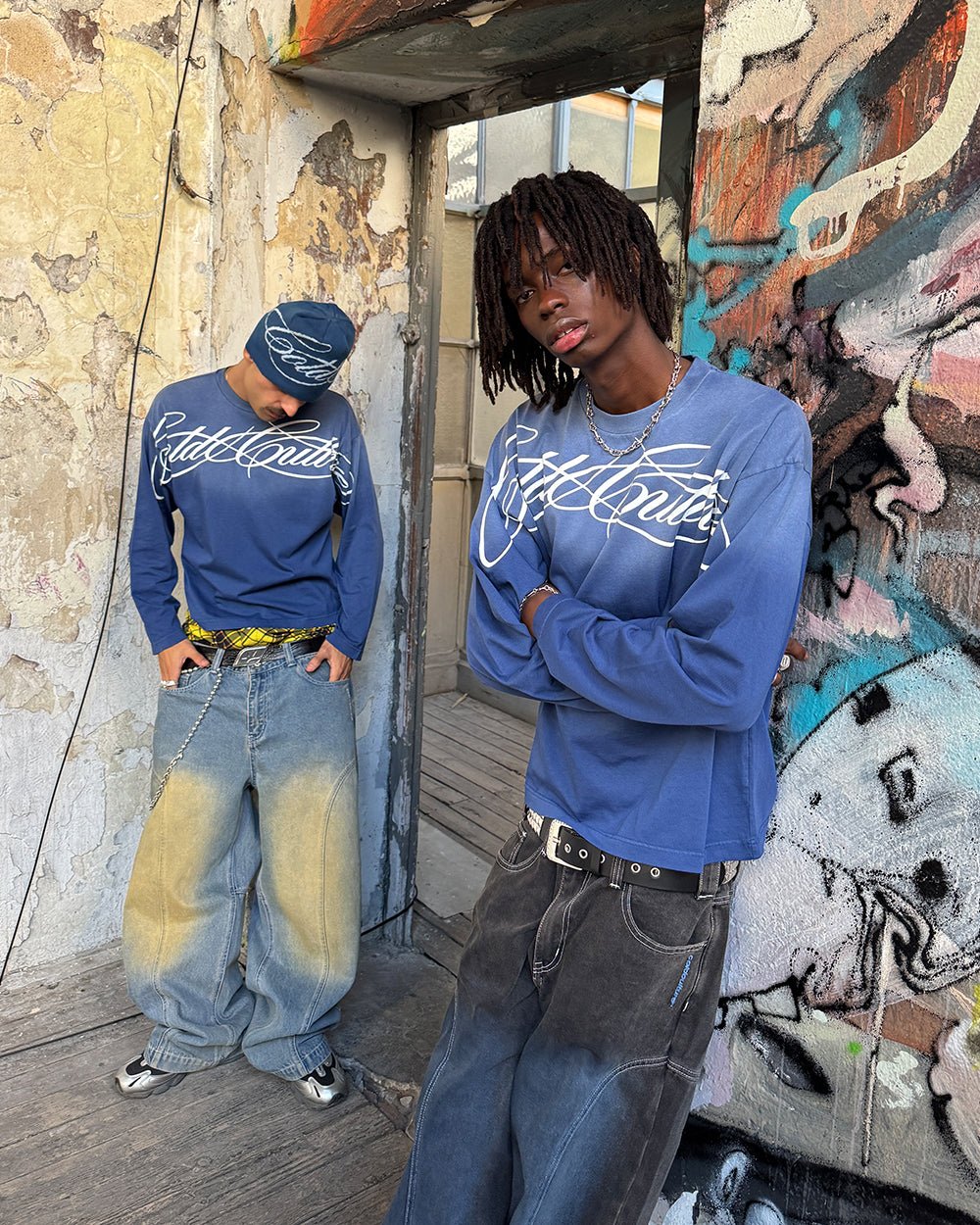 CROSSED SCRIPT LONGSLEEVE VIBRANT BLUE - COLD CULTURE