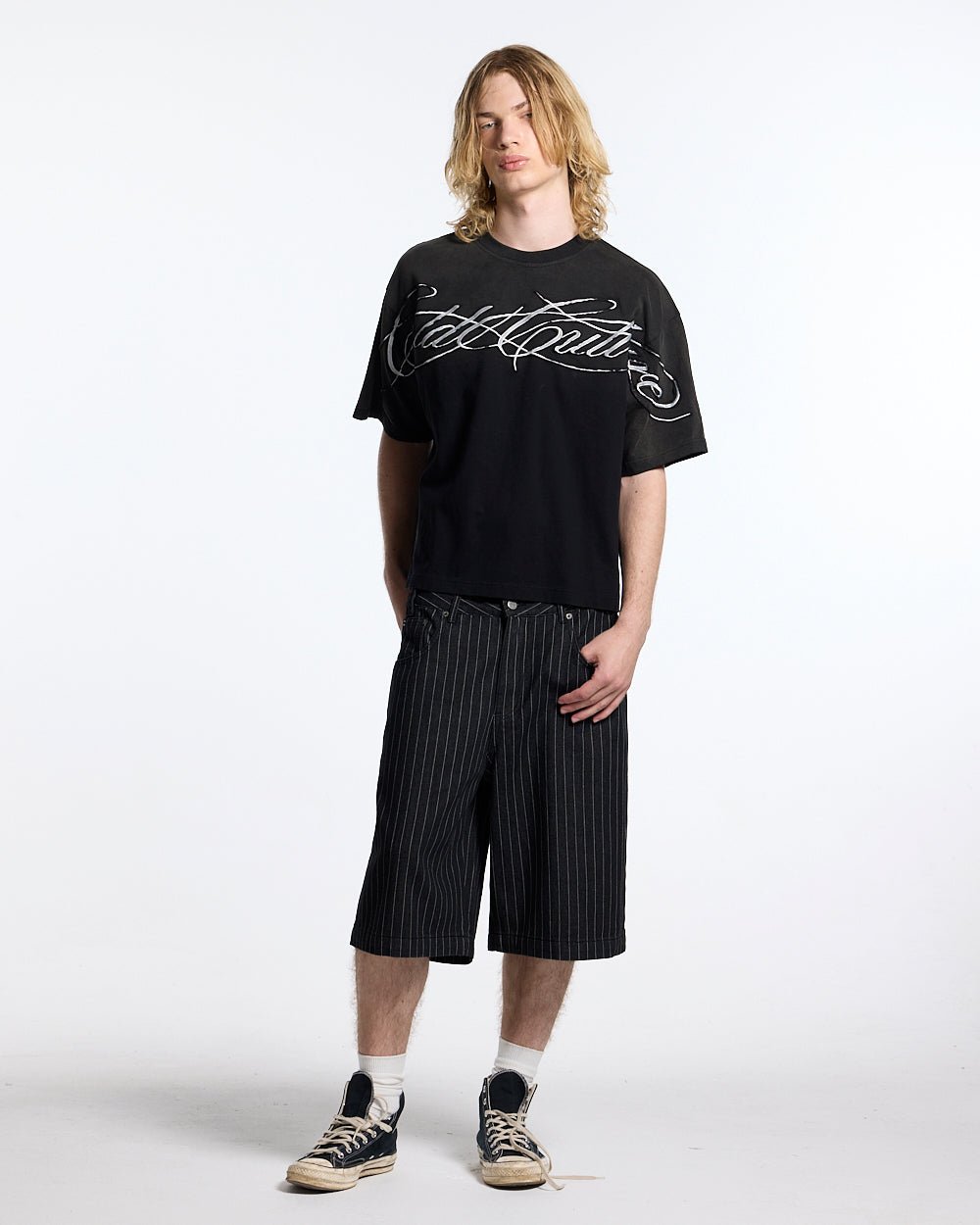CROSSED SCRIPT TEE 2.0 BLACK - Cold Culture