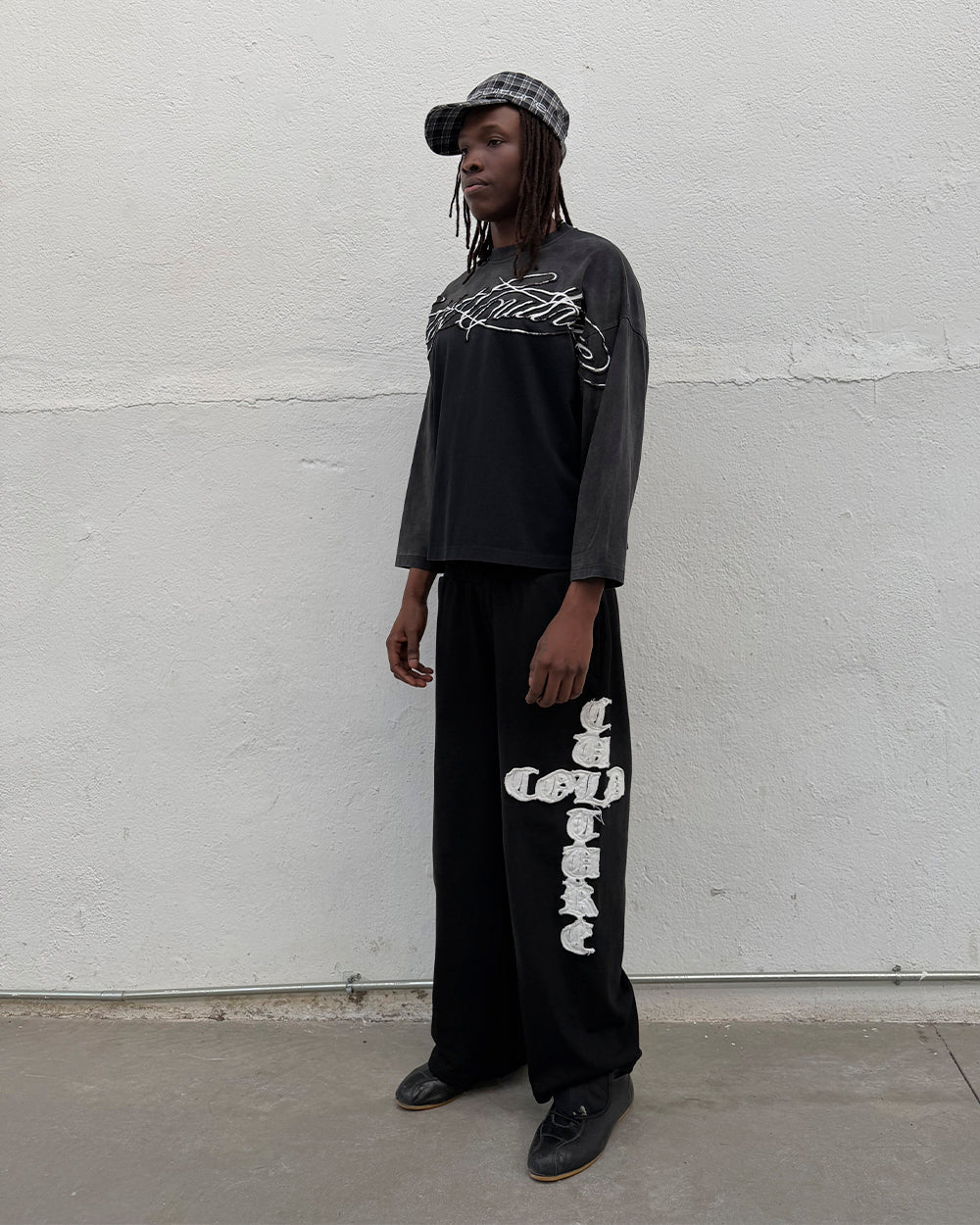 CROSSED SWEATPANTS BLACK - Cold Culture