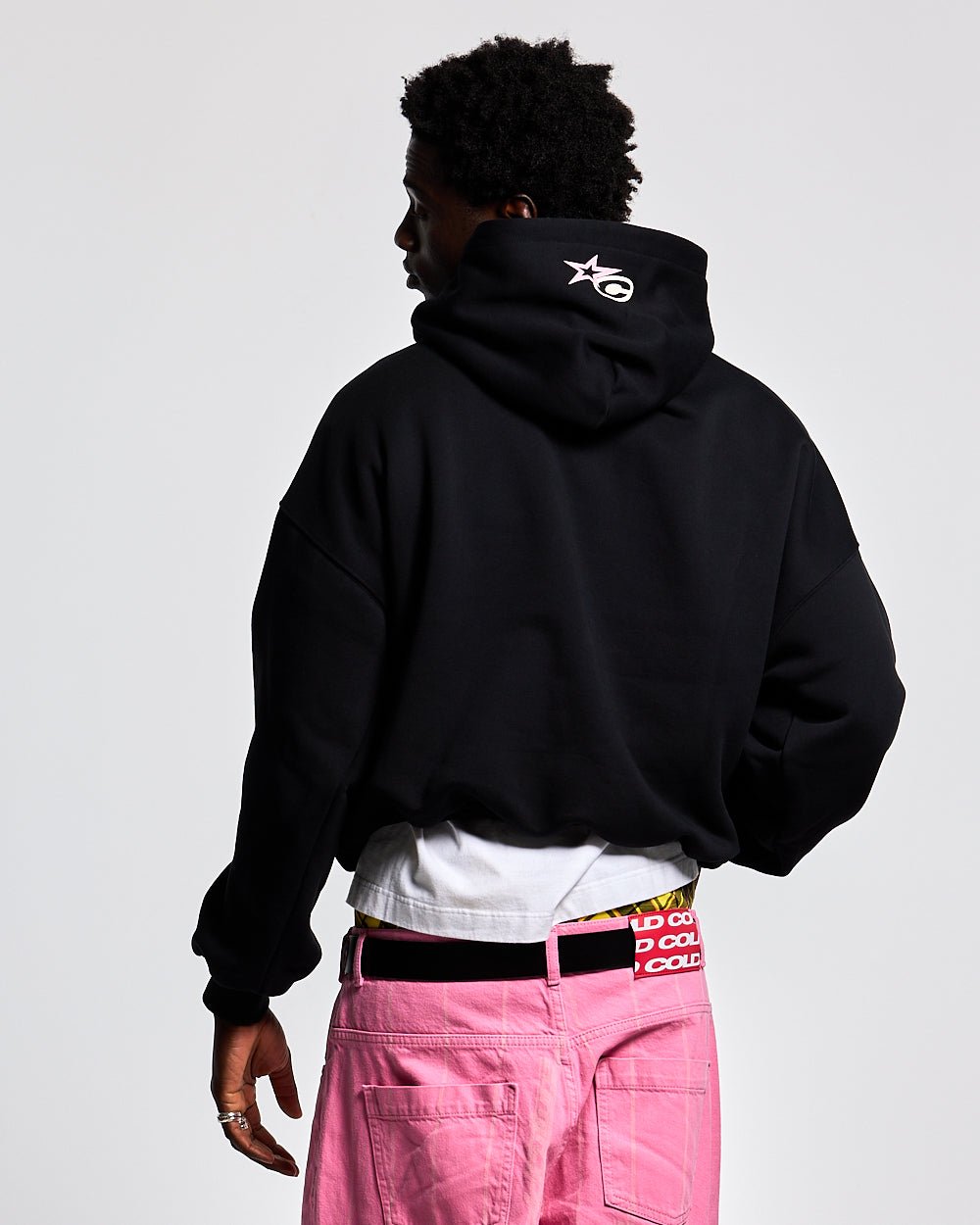 CULT STAR HOODIE BLACK - COLD CULTURE