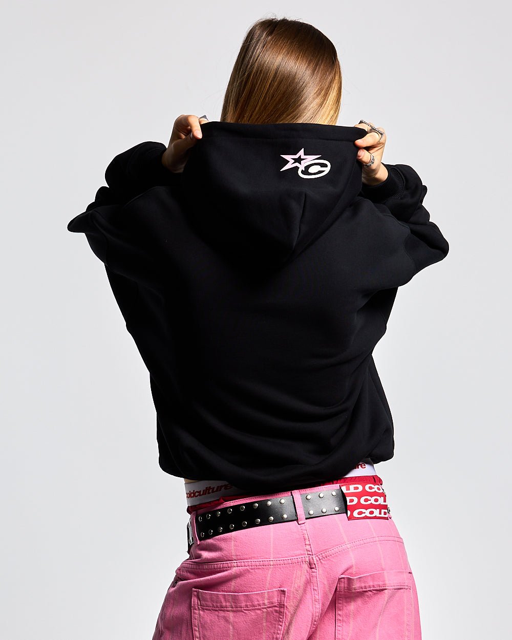 CULT STAR HOODIE BLACK - COLD CULTURE