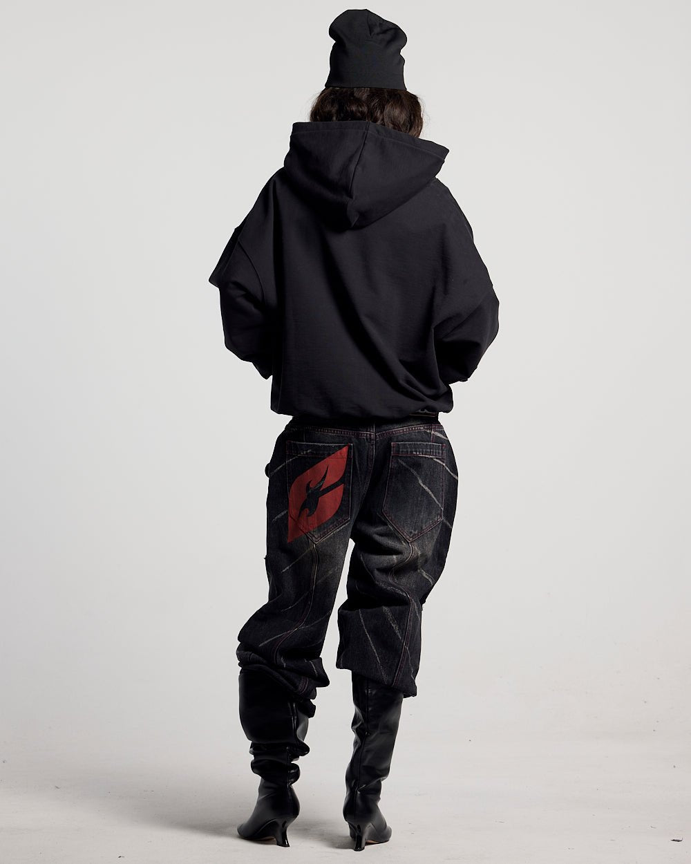 CURVED FRONT HOODIE BLACK - Cold Culture