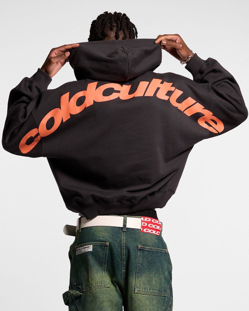 CURVED HOODIE BLACK - COLD CULTURE #man