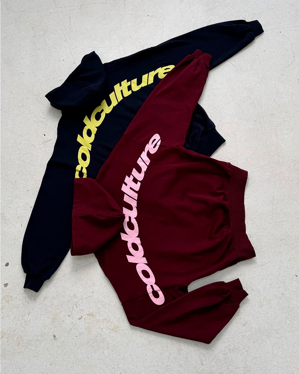CURVED HOODIE WINE RED - COLD CULTURE