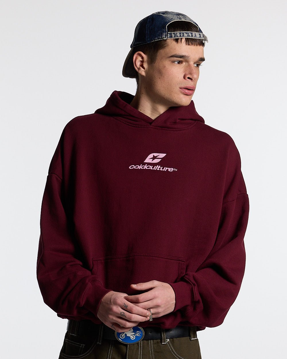 CURVED HOODIE WINE RED - COLD CULTURE