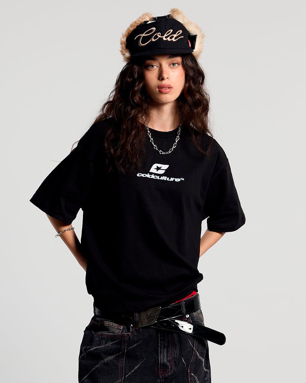 CURVED TEE BLACK & WHITE - Cold Culture