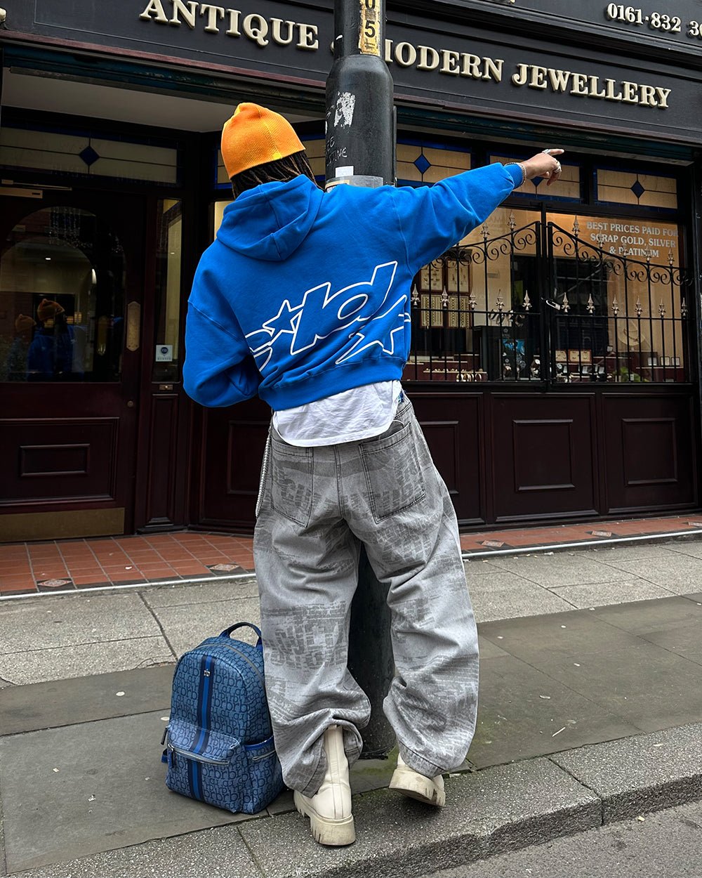 DEFENSE HOODIE ELECTRIC BLUE - COLD CULTURE