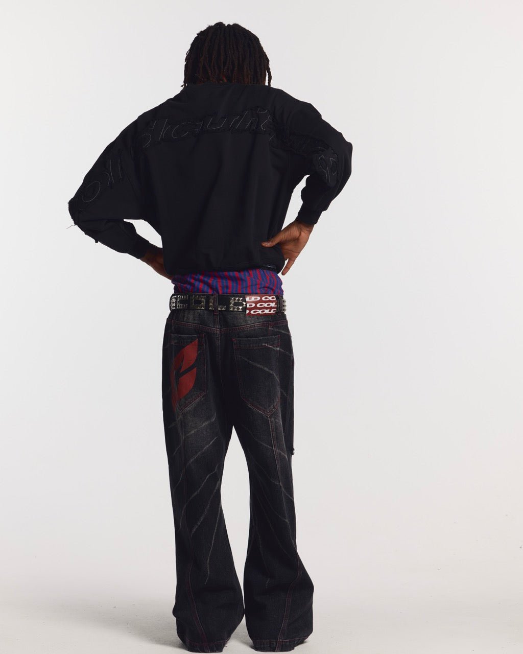 DISTRESS CURVED CREWNECK BLACK - COLD CULTURE