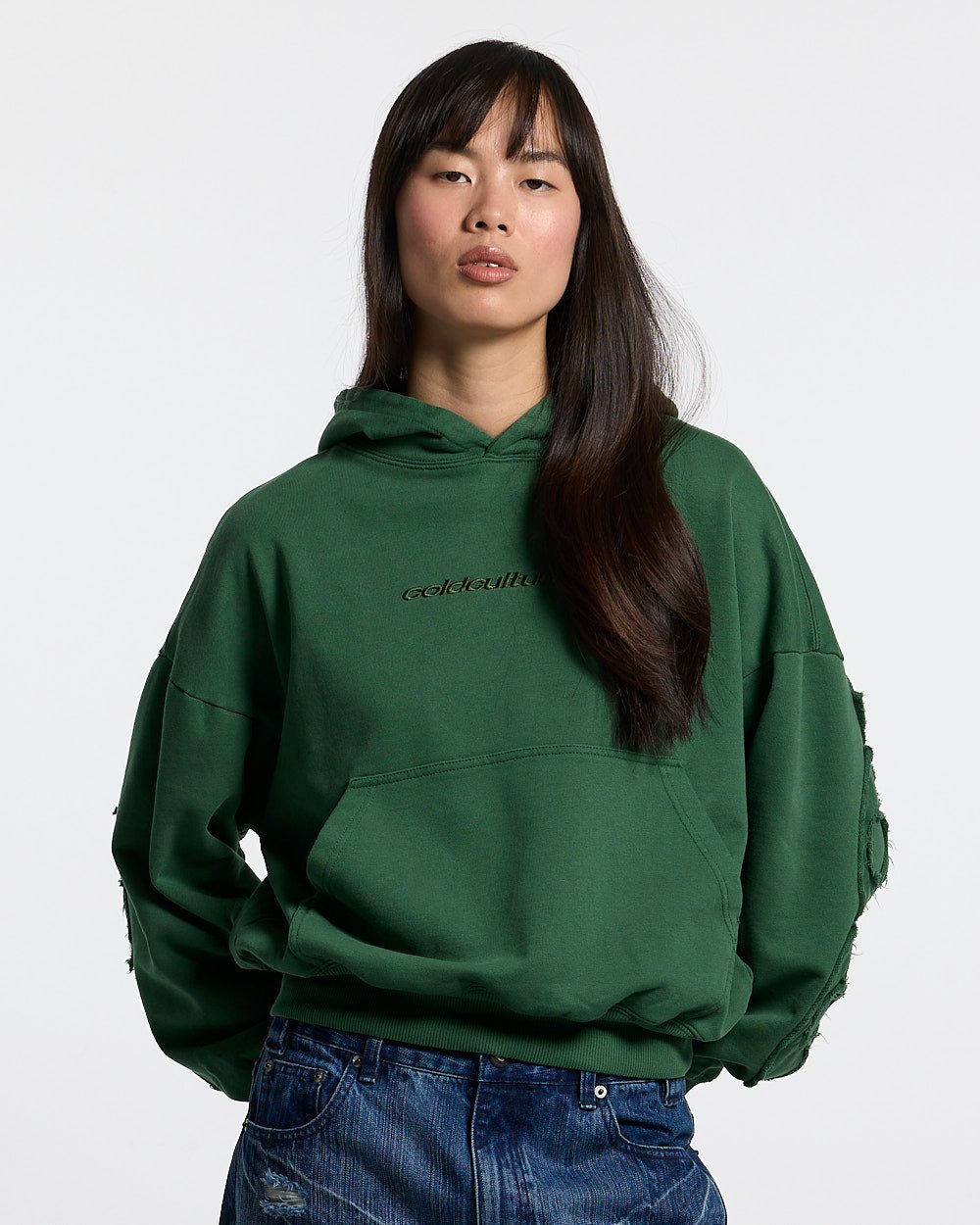 DISTRESS CURVED HOODIE GREEN - Cold Culture #woman