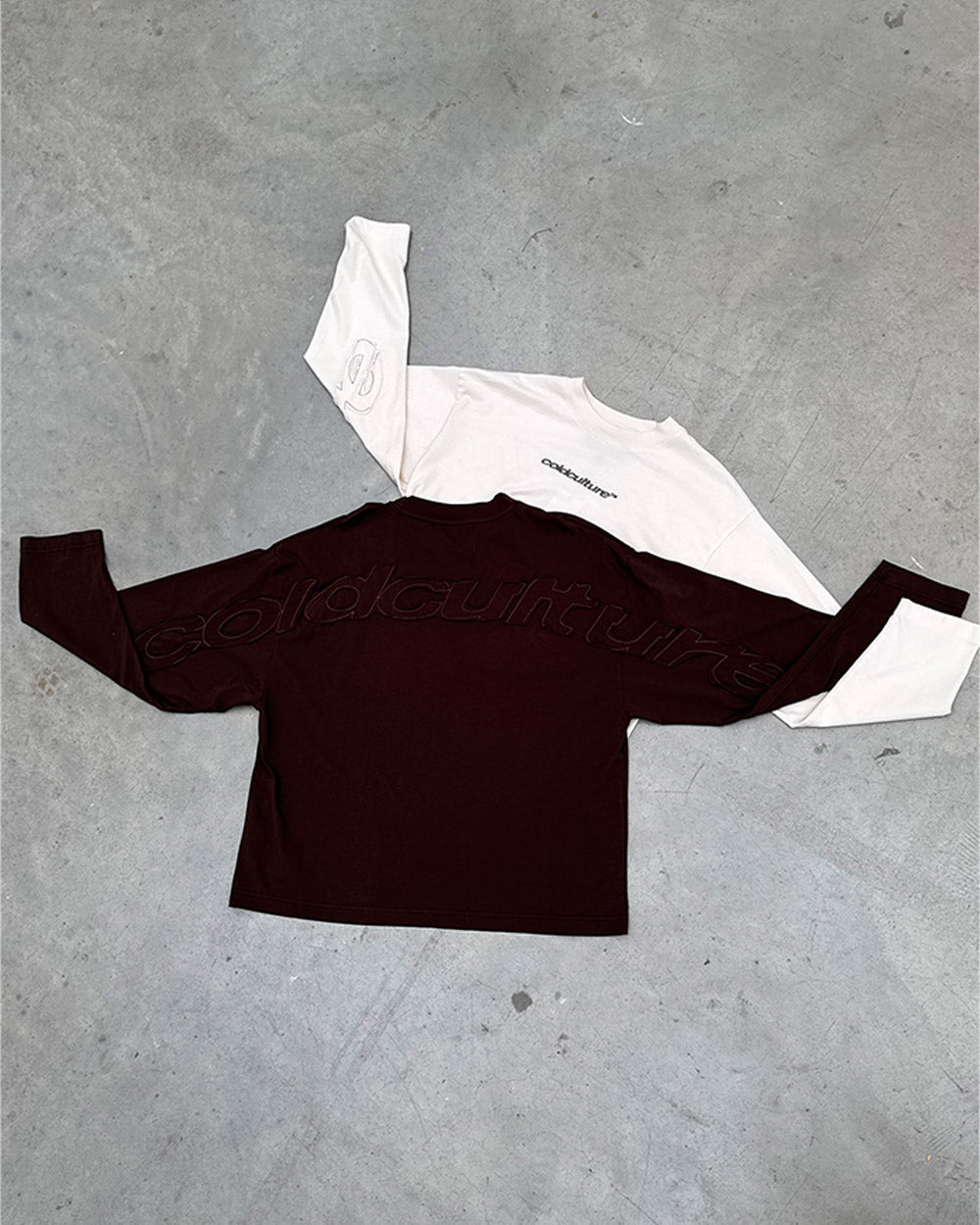 DISTRESS CURVED LONGSLEEVE BROWN - Cold Culture