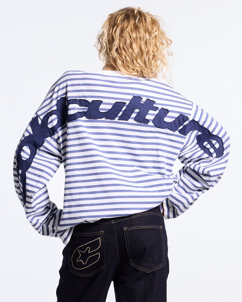 DISTRESS CURVED LONGSLEEVE NAVY STRIPES - Cold Culture