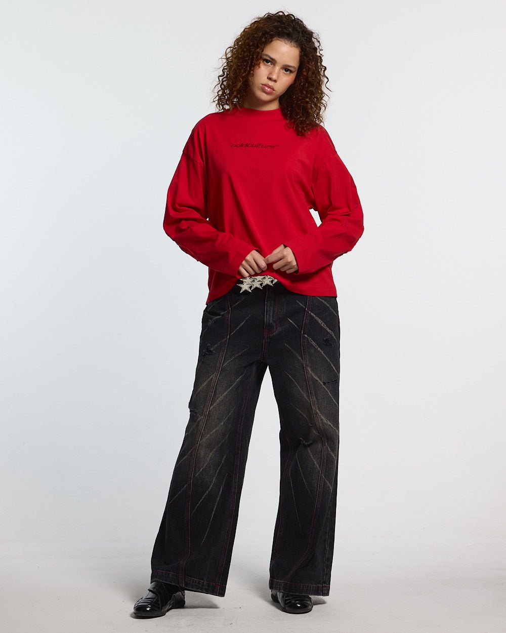 DISTRESS CURVED LONGSLEEVE RED - Cold Culture