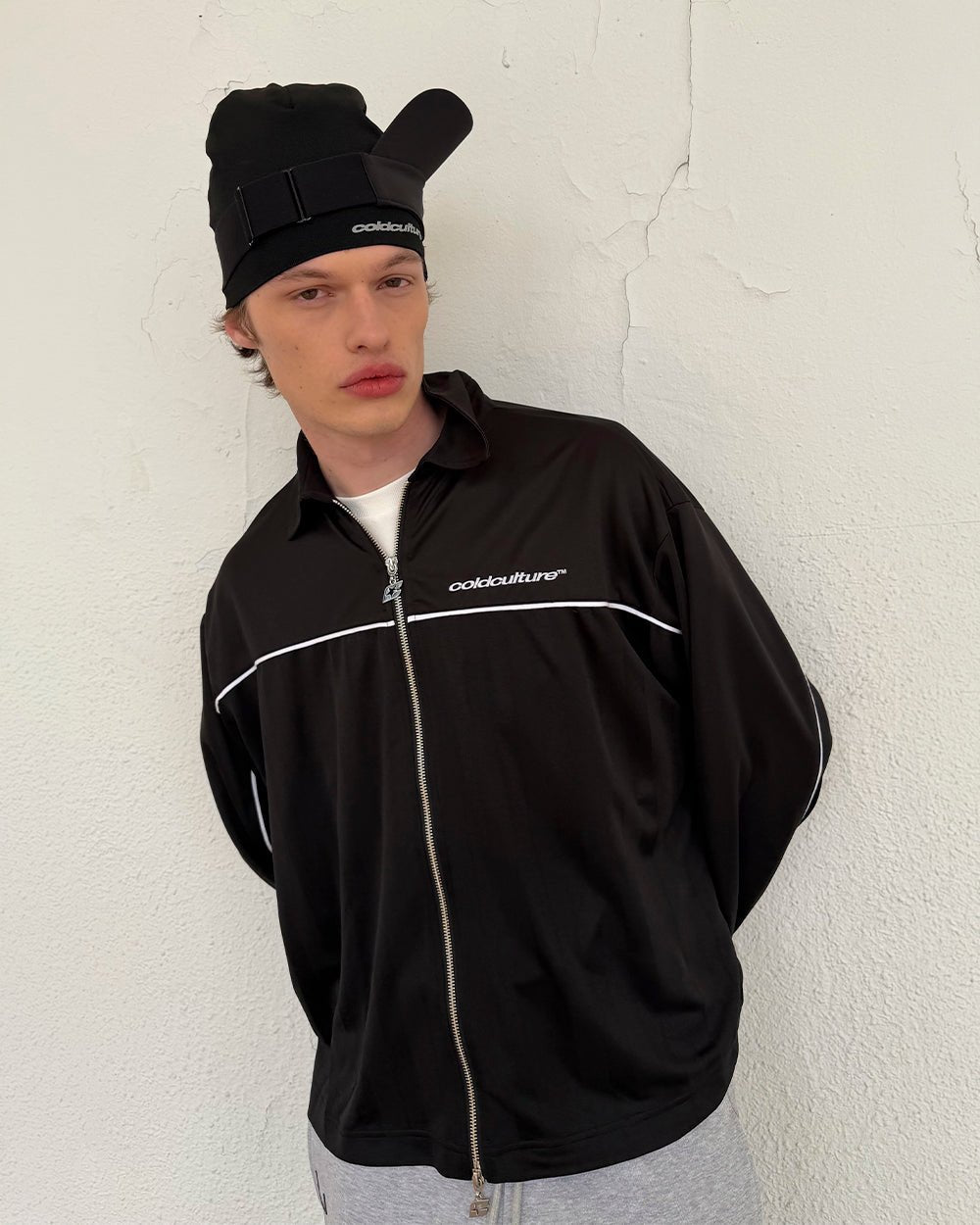 DRAW THE LINE LONGSLEEVE SHIRT BLACK - Cold Culture