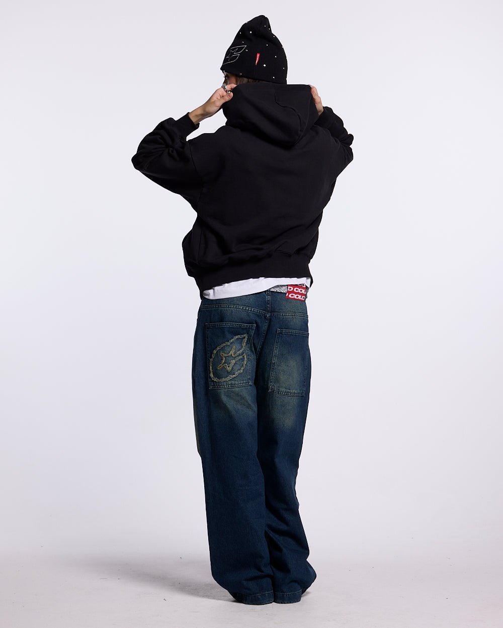 DRIVEN ZIP HOODIE BLACK - COLD CULTURE