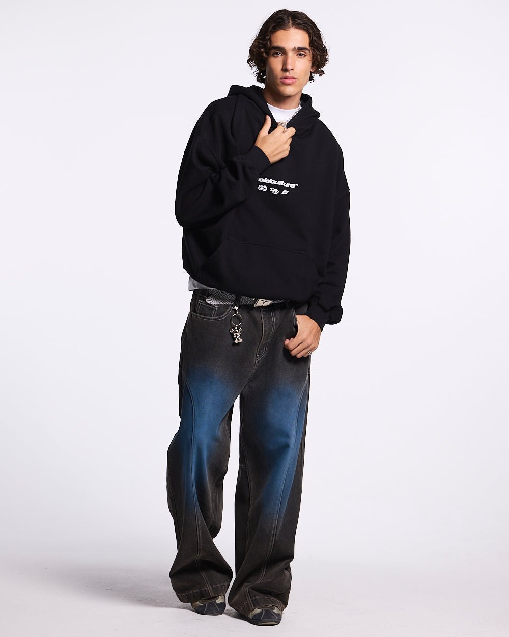 ELECTRIC SHINE HOODIE BLACK - COLD CULTURE