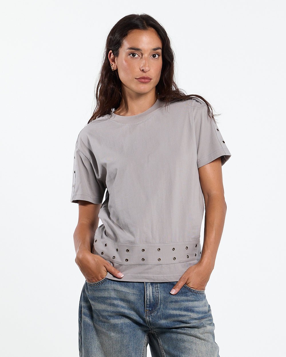 EYELET TEE LIGHT GREY - light grey eyelet tee, front view on female model - Cold Culture #woman