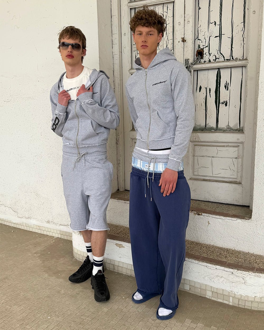 HIDE AND SEEK SWEATPANTS NAVY - Cold Culture