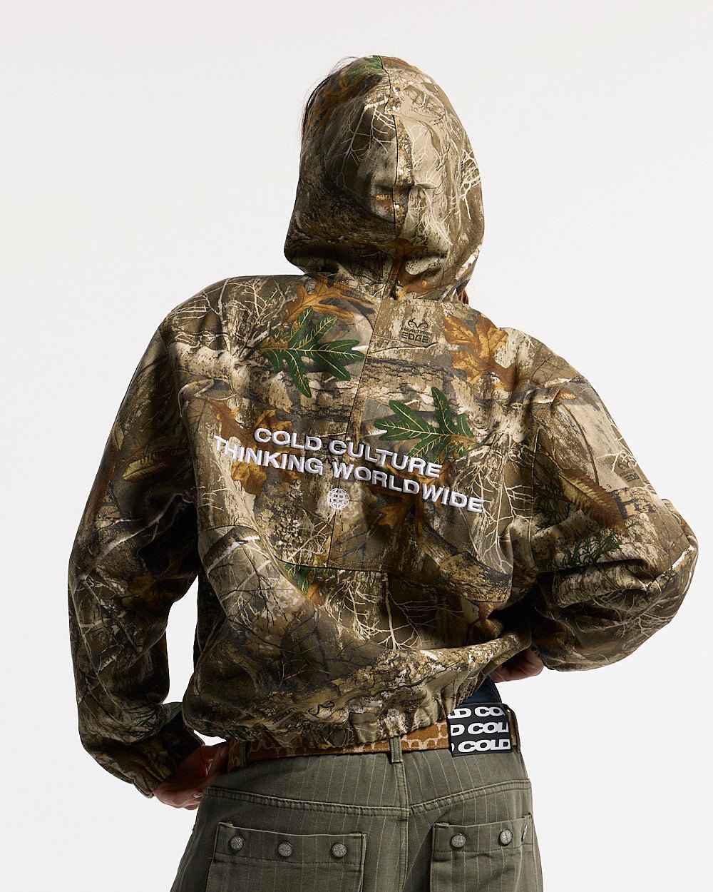 HOODED JACKET REALTREE - Cold Culture