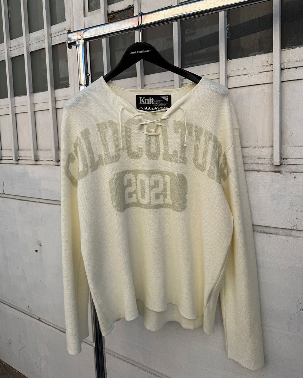 HOOK KNIT BEIGE - Cold Culture