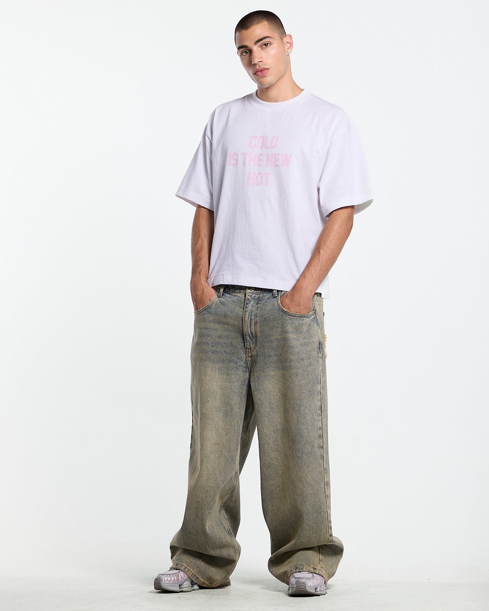 HOT TEE WHITE - white slogan print tee, front view on male model - Cold Culture