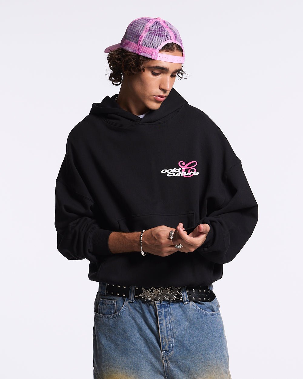 KISS THE BUNNY HOODIE BLACK - COLD CULTURE