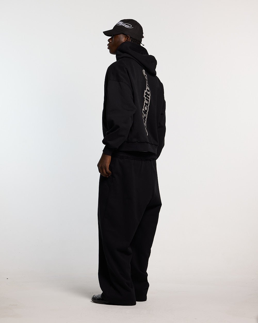 MIDNIGHT SET SWEATPANT BLACK - Cold Culture