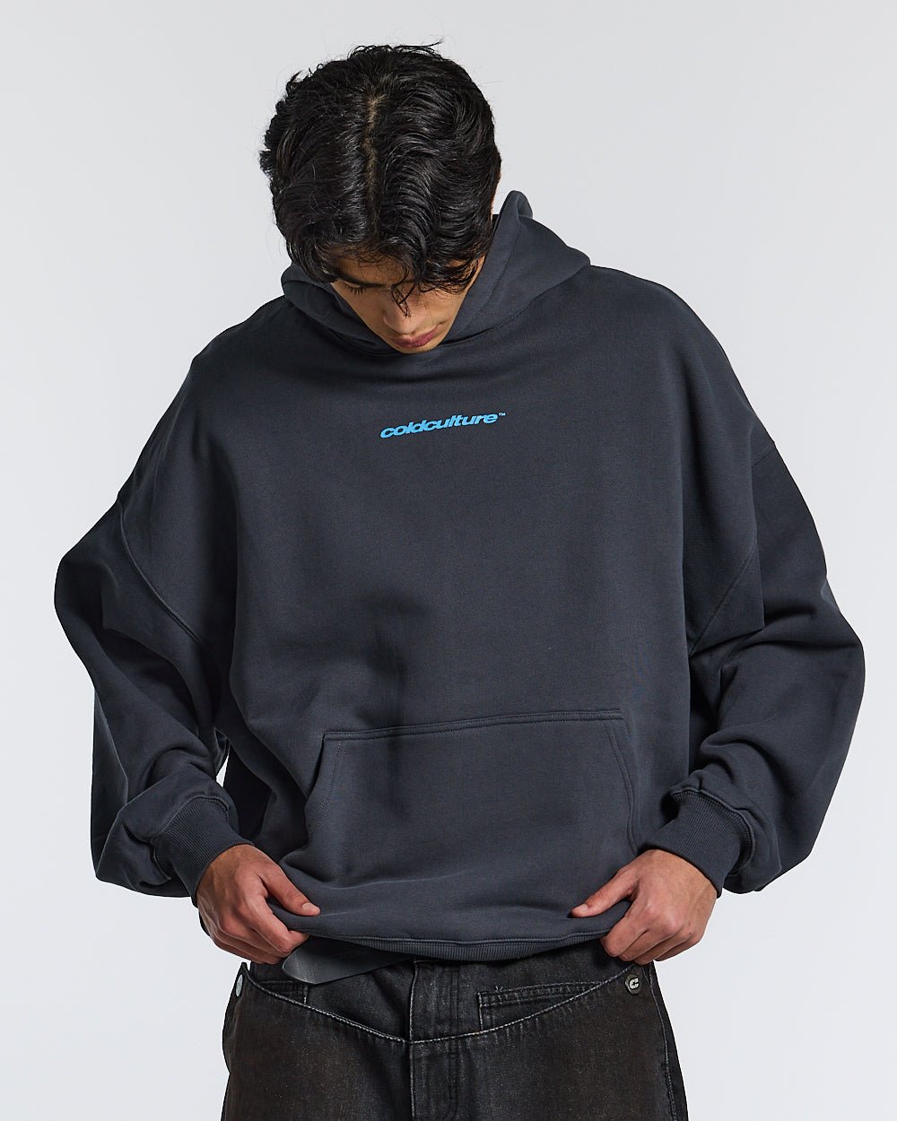 MOVING HOODIE CHARCOAL GREY - COLD CULTURE
