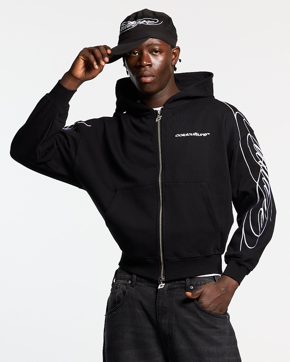 NEW SCRIPT ZIP HOODIE BLACK - Cold Culture #man